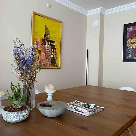 Arty House In Tesvikiye Heart Of Nisantasi Apartment Istanbul